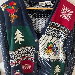 Vintage Christmas Disney store Sweater cardigan size large Pooh